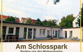 Fewo Urban Gotha-Apartment Ekhof- Am Schlosspark- Parken An Der Der Tuer- Barrierefrei, 900 Meter Zum Bahnhof - Wallbox